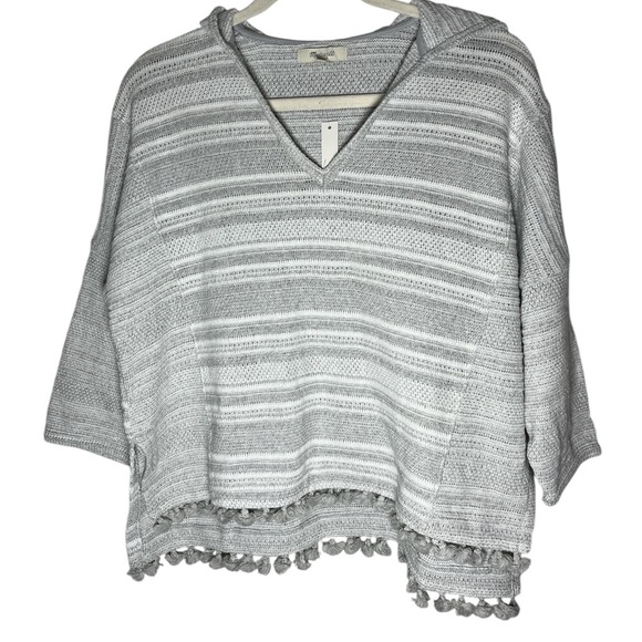 Madewell NWT Short Sleeve Fringe Hoodie Pom Boxy Cut Popover Hoodie - Picture 4 of 10